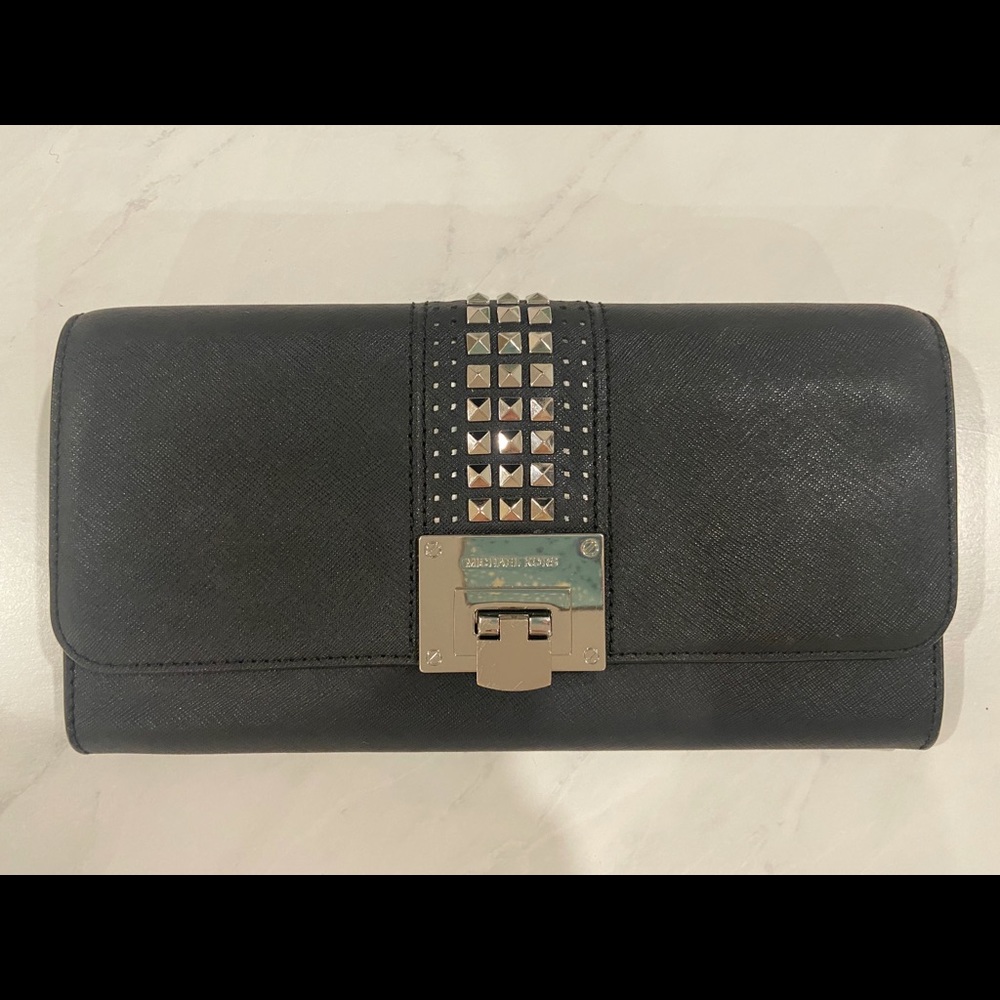 Michael Kors clutch